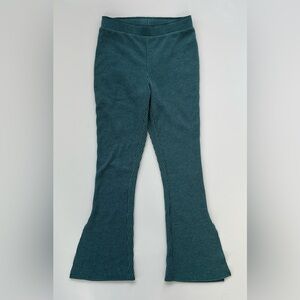 Urban Outfitters Out from Under Green Ribbed Flared Leggings Size Small